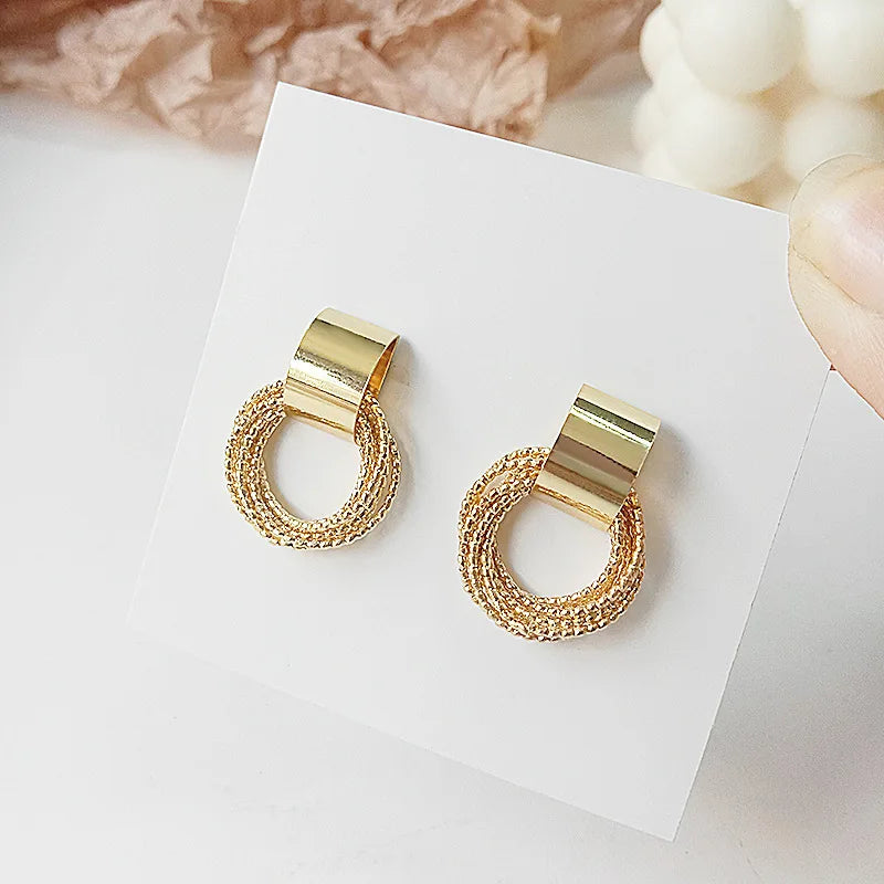 Retro Circle Stud Earrings